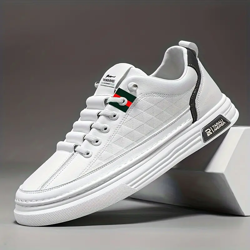 Sapatilhas masculino versátil de couro PU, ideal para passeios